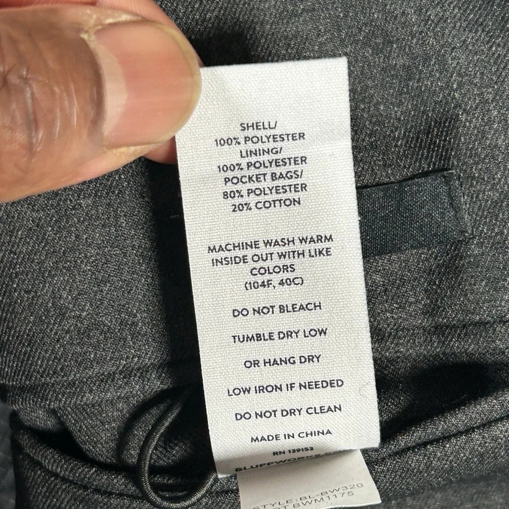 Bluffworks Gramercy Travel Blazer Men's Size 40R Slim Fit Navy Blue Zip Pockets - Picture 15 of 16